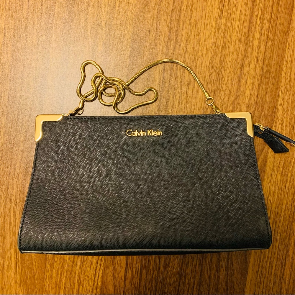Black Calvin Klein Cluch